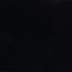 черный